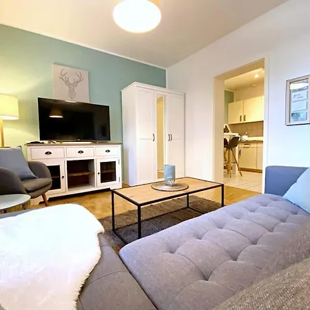 Apartment Gruene Idylle In Der Naehe Des Zwenkauer Sees *